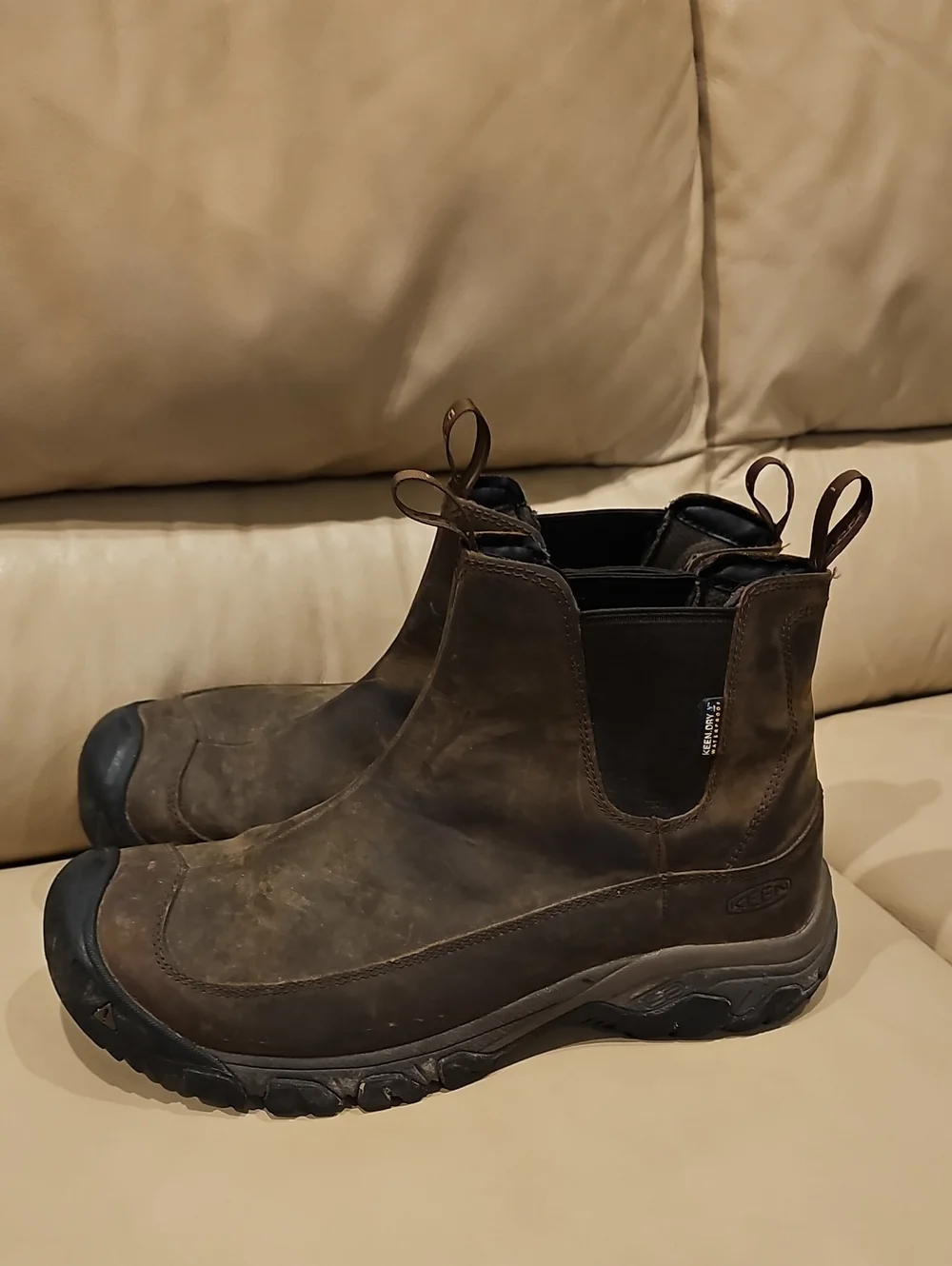 Keen Mens Brown Leather Chukka Pull-On Boots